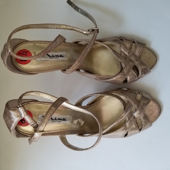 Mia gold slingback heels - Picture 2 of 8